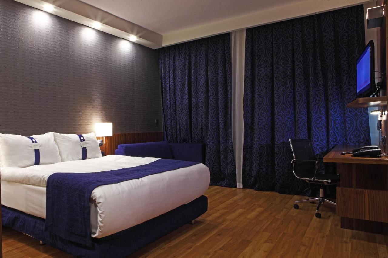 Holiday Inn Express Manisa-West By Ihg Habitación foto